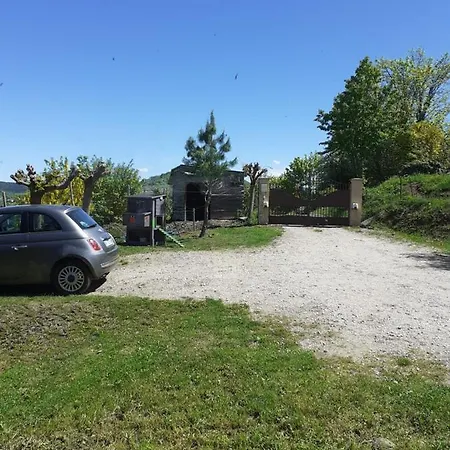 Mitoyen A Notre Maison Avec Espace Vert * Brives-Charensac